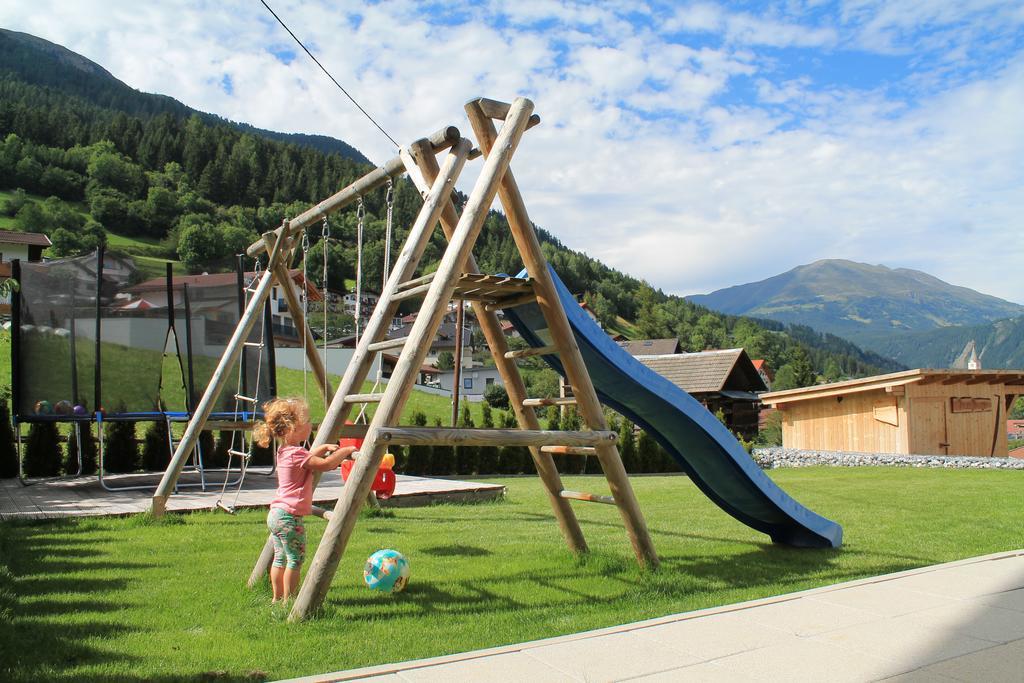 Apart Alpinlive Ladis Εξωτερικό φωτογραφία